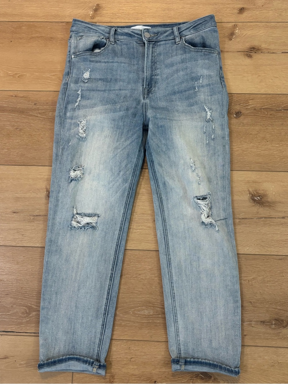 Risen Distressed Jeans 15/32